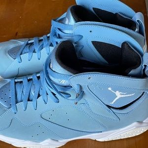 Jordan 7 University Blue